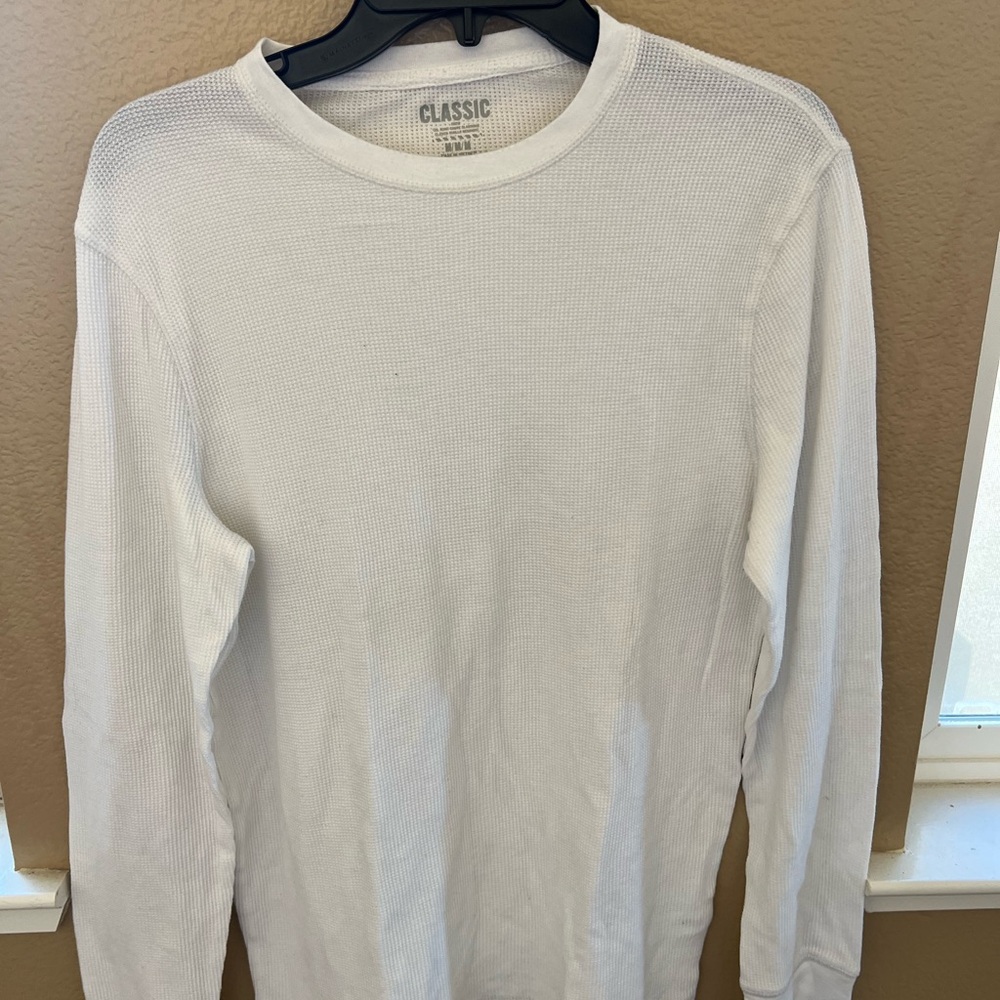 Old Navy Classic White Crew Neck Thermal